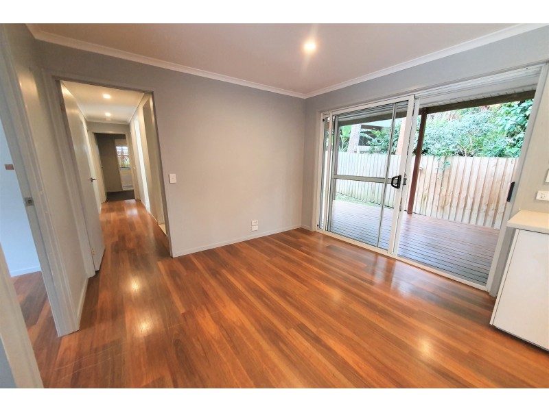 10 Namoi Glen, Ocean Shores NSW 2483