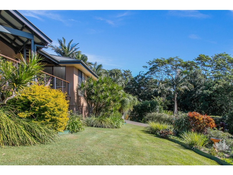 19 Cape Vista Drive, Ewingsdale NSW 2481
