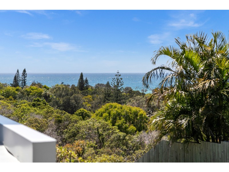 8 Pacific Vista Drive, Byron Bay NSW 2481