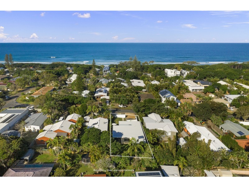 10 Brandon Street, Suffolk Park NSW 2481