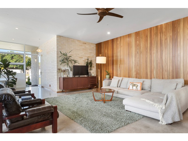 10 Brandon Street, Suffolk Park NSW 2481