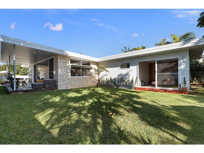 10 Brandon Street, Suffolk Park NSW 2481