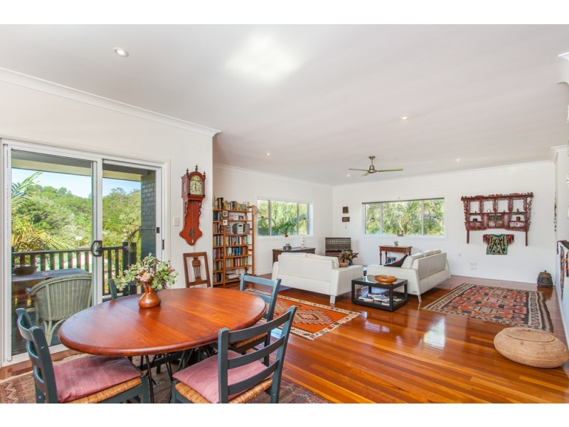 18 Caniaba Crescent, Suffolk Park NSW 2481