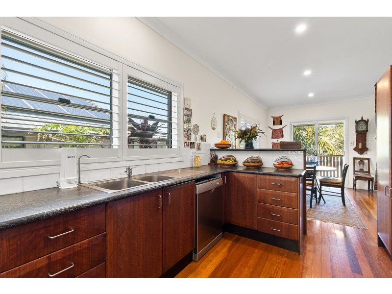 18 Caniaba Crescent, Suffolk Park NSW 2481