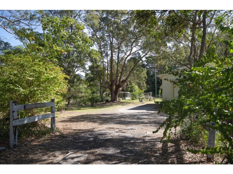 14 Armstrong Lane, Broken Head NSW 2481
