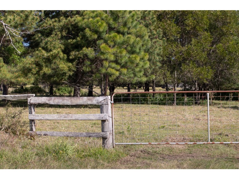 14 Armstrong Lane, Broken Head NSW 2481