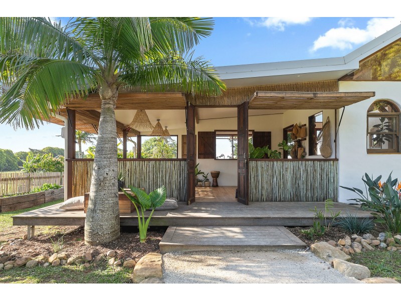 11 Citriadora Drive, Ewingsdale NSW 2481