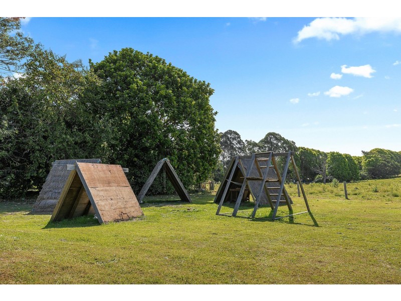 11 Citriadora Drive, Ewingsdale NSW 2481