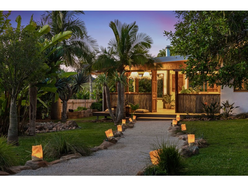 11 Citriadora Drive, Ewingsdale NSW 2481