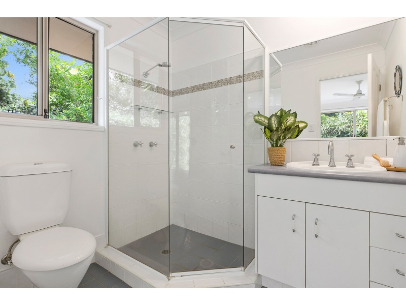 4 Elkhorn Place, Bangalow NSW 2479