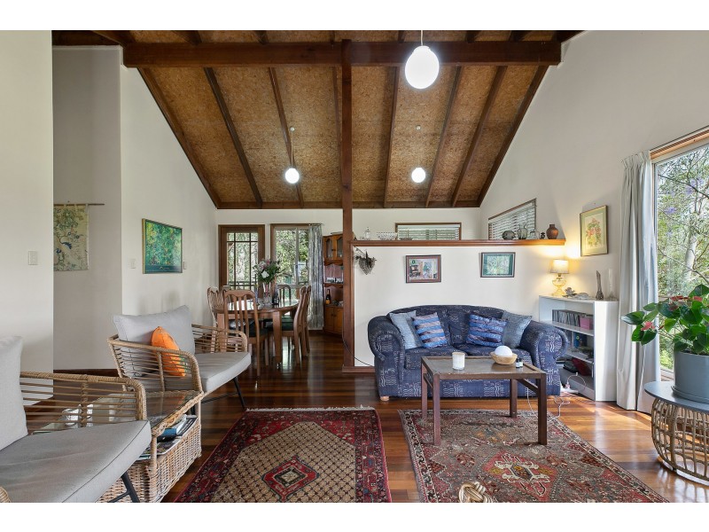 27 Pinegroves Road, Myocum NSW 2481