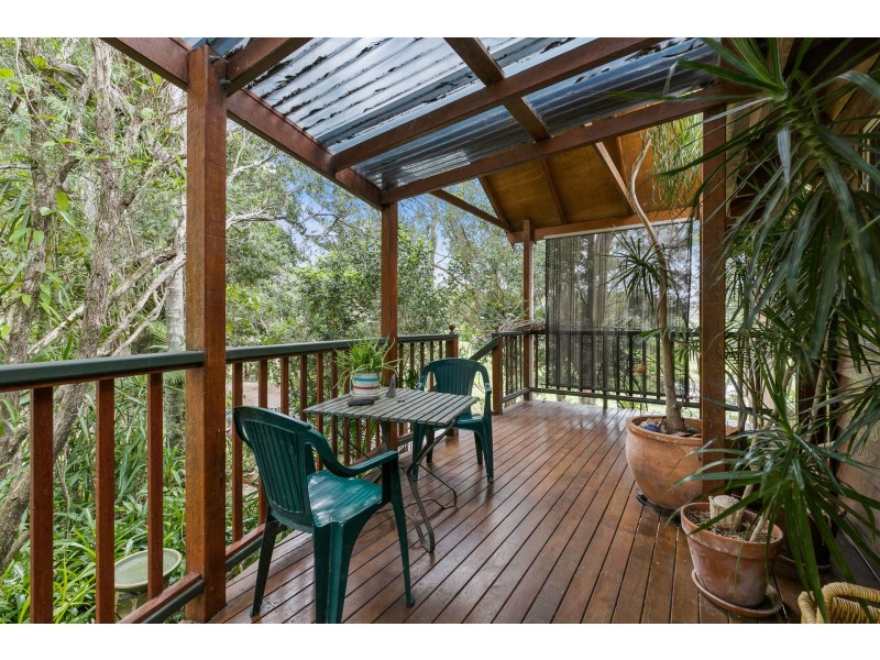 27 Pinegroves Road, Myocum NSW 2481