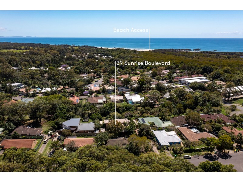39 Sunrise Boulevard, Byron Bay NSW 2481