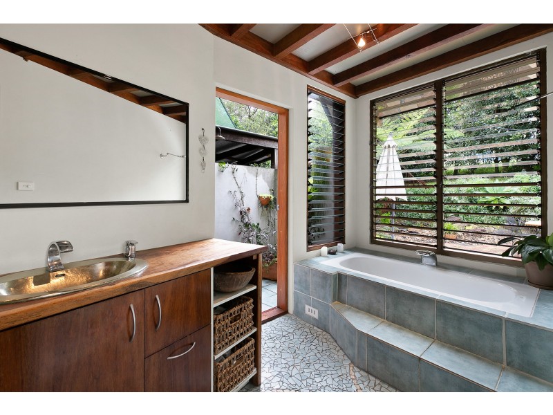 4 Coachwood Court, Federal NSW 2480