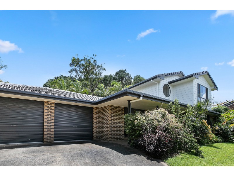4 Henderson Drive, Lennox Head NSW 2478