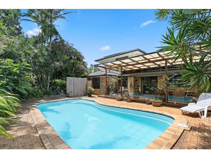 4 Henderson Drive, Lennox Head NSW 2478