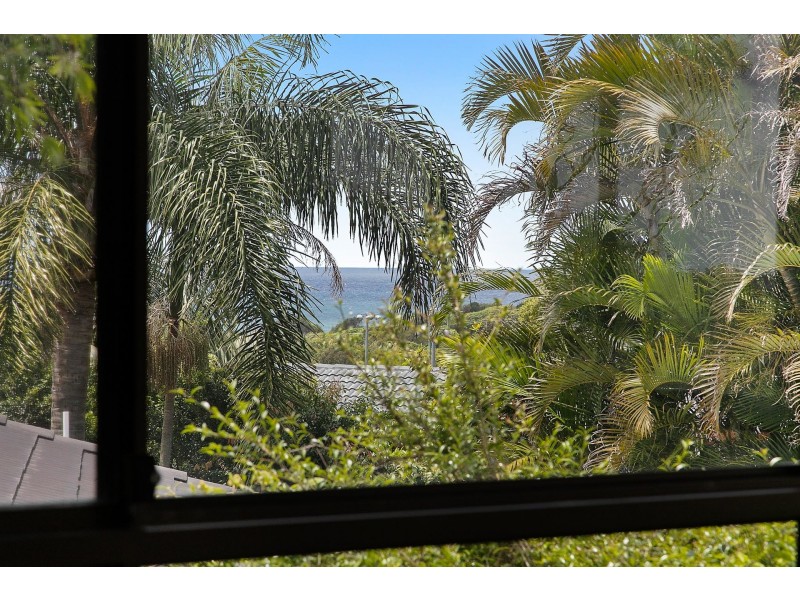 4 Henderson Drive, Lennox Head NSW 2478