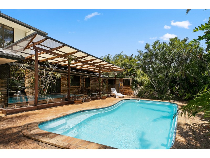 4 Henderson Drive, Lennox Head NSW 2478