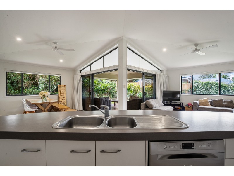 14 Bangalay Court, Bangalow NSW 2479