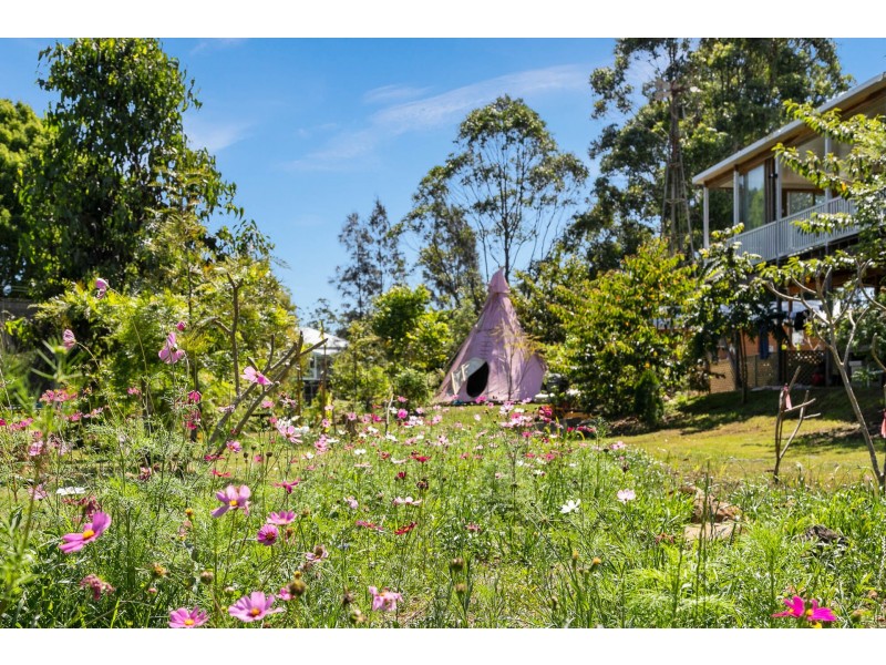 39 Clover Hill Circuit, Bangalow NSW 2479