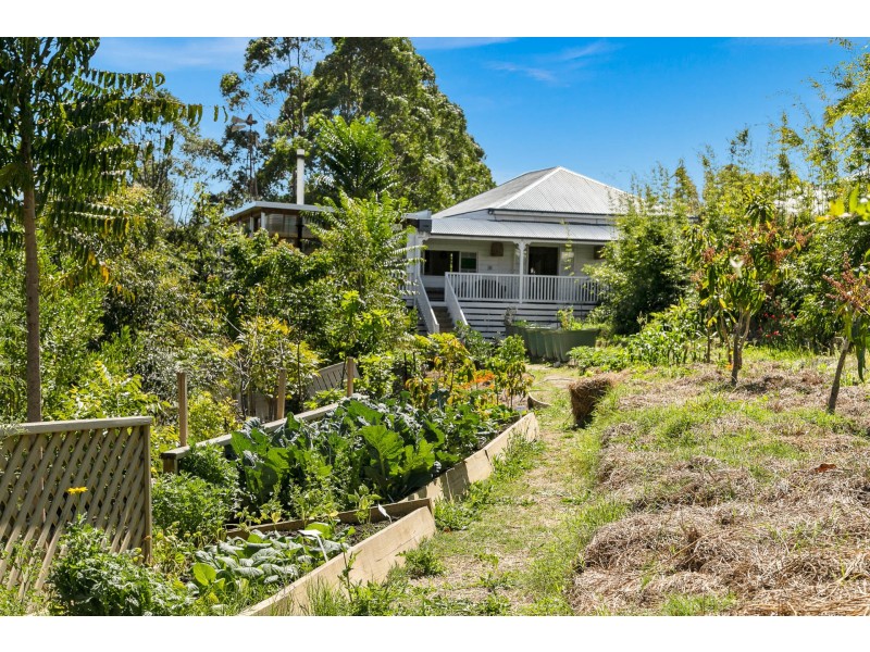 39 Clover Hill Circuit, Bangalow NSW 2479