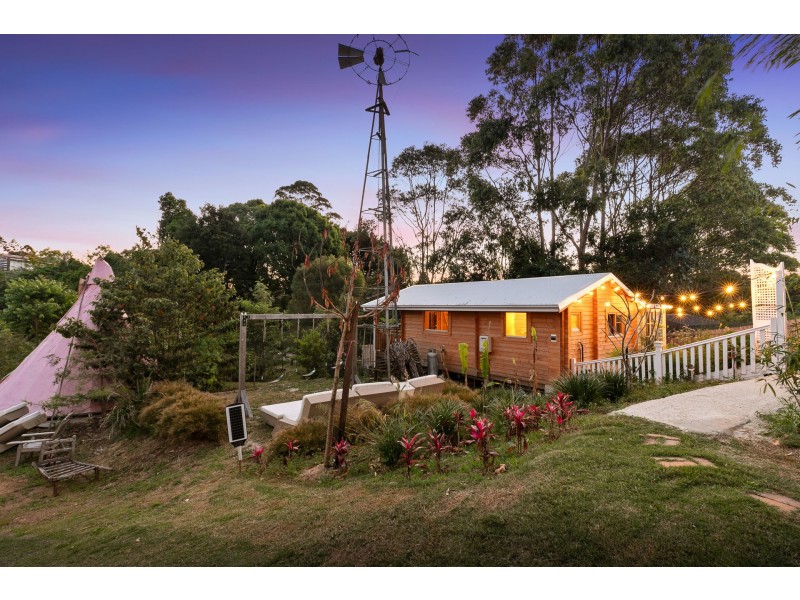 39 Clover Hill Circuit, Bangalow NSW 2479