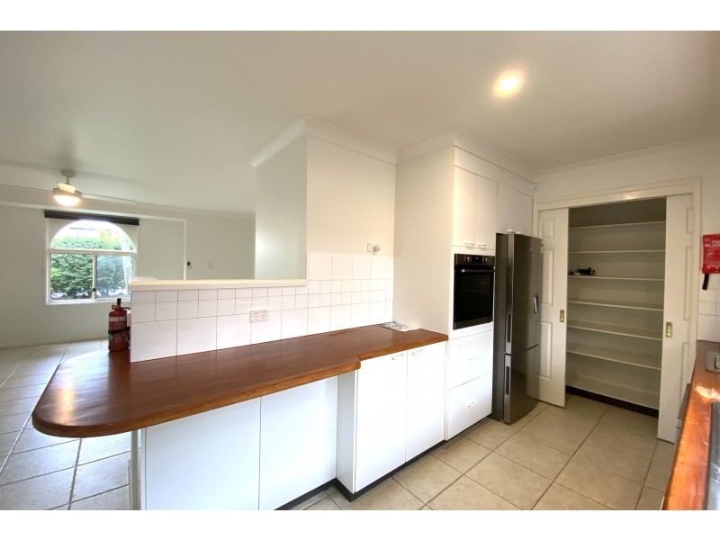 1/1 Sallywattle Drive, Suffolk Park NSW 2481