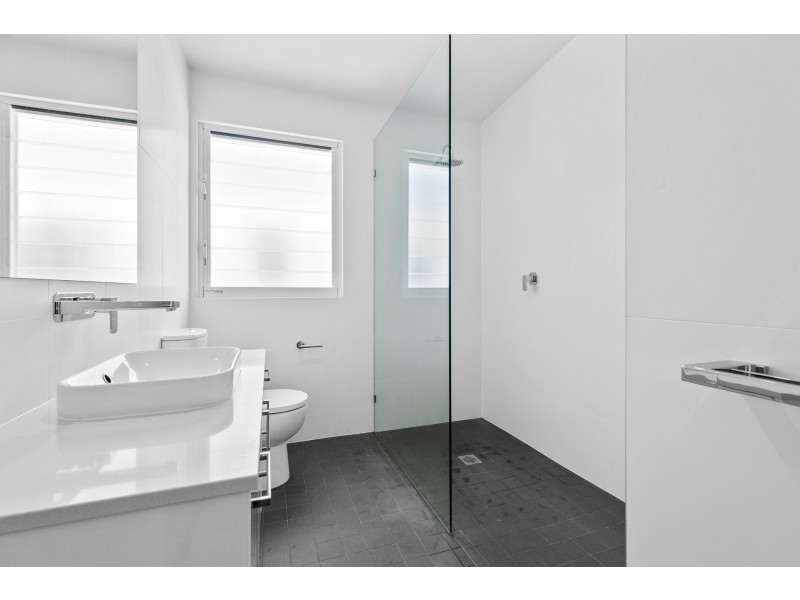 2/7 Julian Rocks Drive, Byron Bay NSW 2481