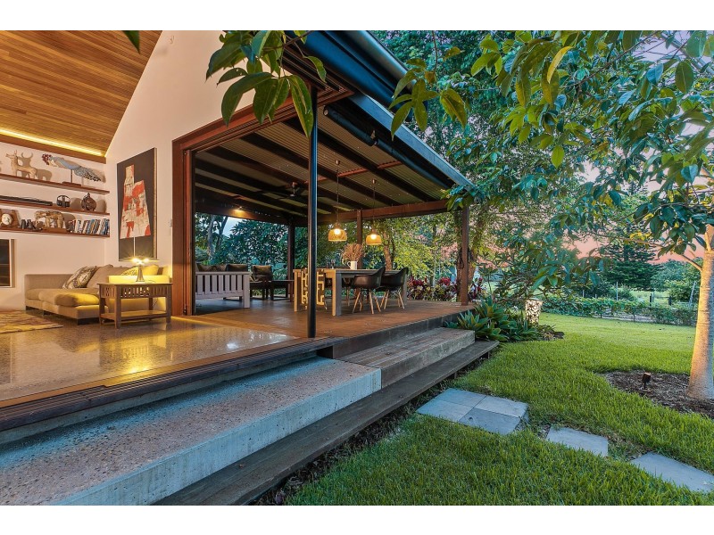 10 Ballina Road, Bangalow NSW 2479