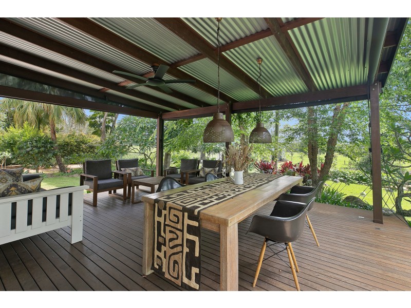 10 Ballina Road, Bangalow NSW 2479