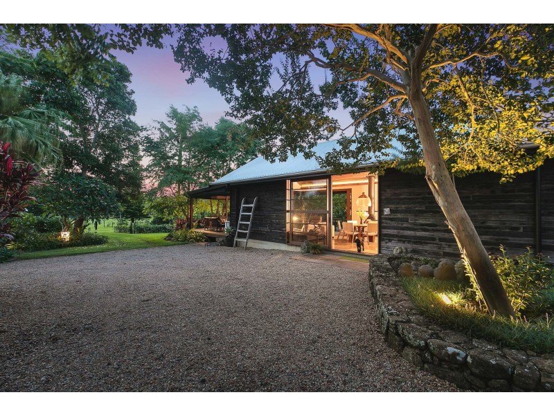 10 Ballina Road, Bangalow NSW 2479