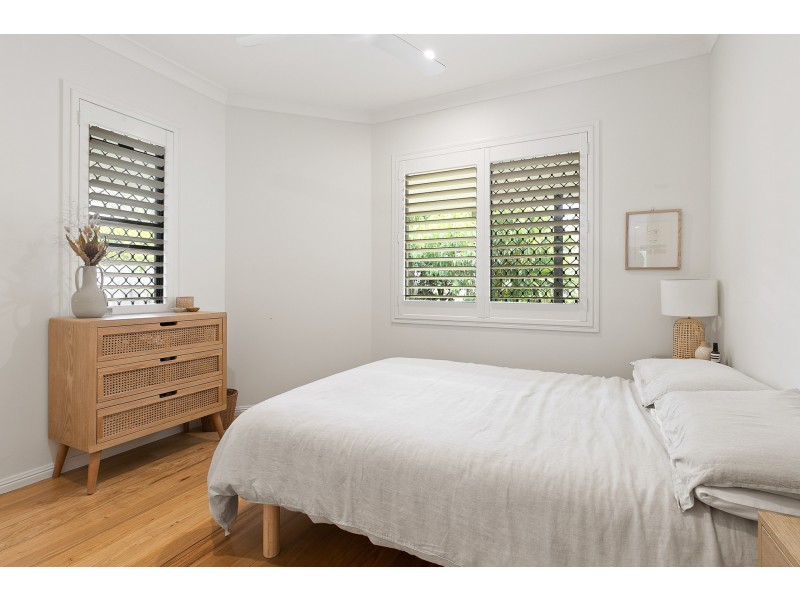5 Hakea Crescent, Suffolk Park NSW 2481