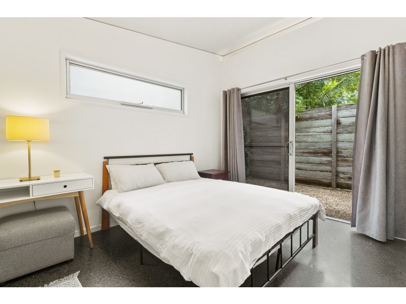 5 Hakea Crescent, Suffolk Park NSW 2481