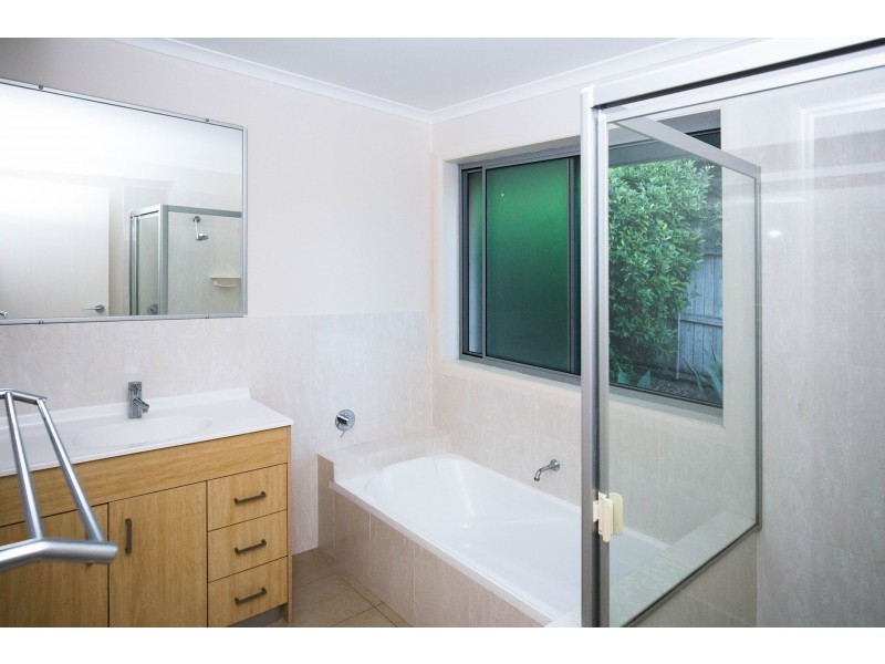 1/6 Warrawee Drive, Lennox Head NSW 2478