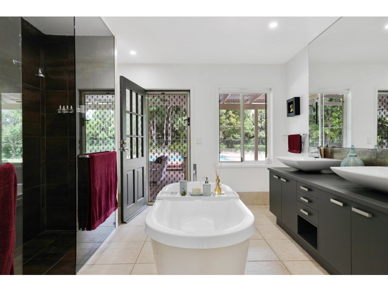 43 Lychee Drive, Rosebank NSW 2480