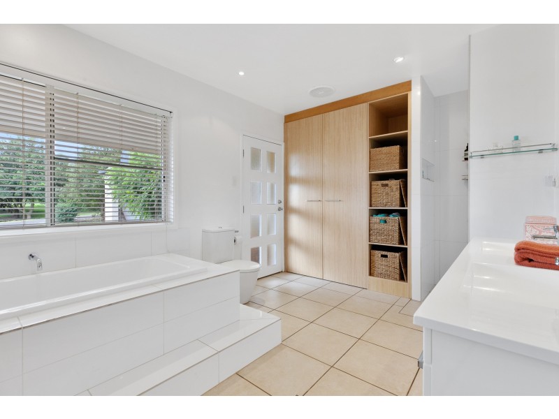 43 Lychee Drive, Rosebank NSW 2480