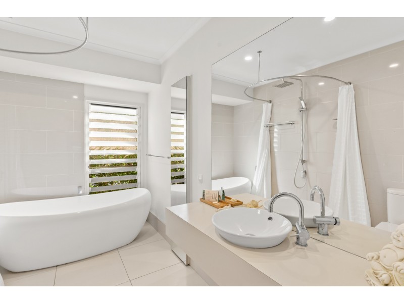 6 Gumtree Place, Bangalow NSW 2479