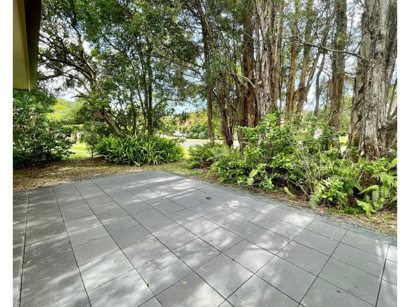 69 Rajah Road, Ocean Shores NSW 2483