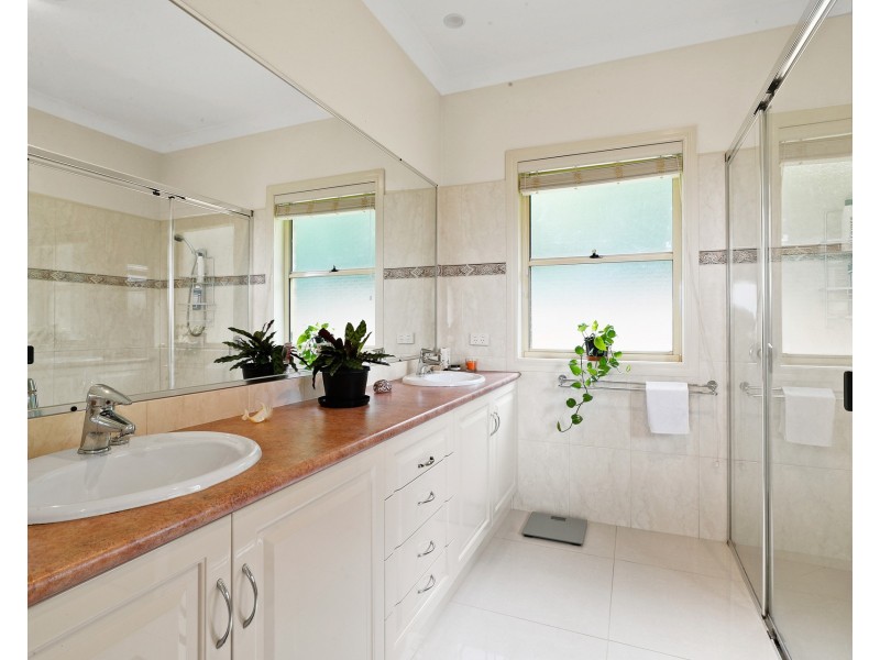 140 Phoenix Drive, Tintenbar NSW 2478