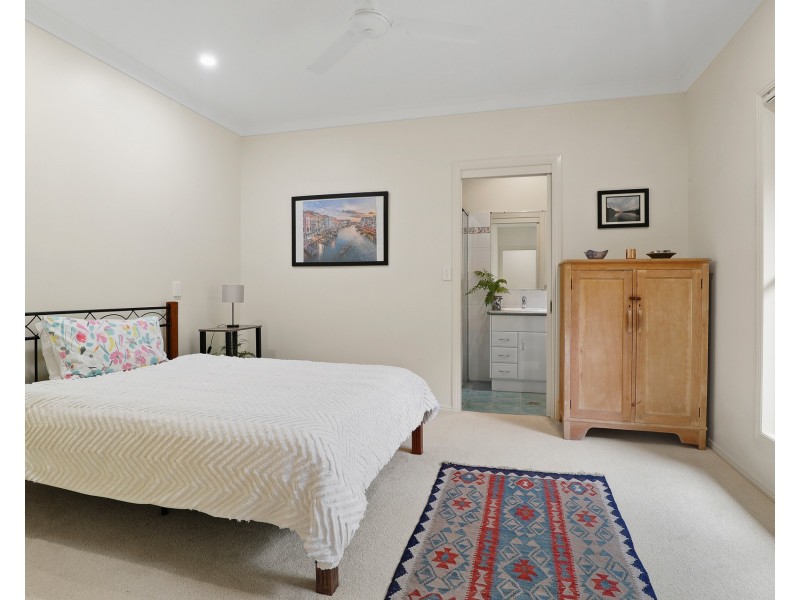 140 Phoenix Drive, Tintenbar NSW 2478