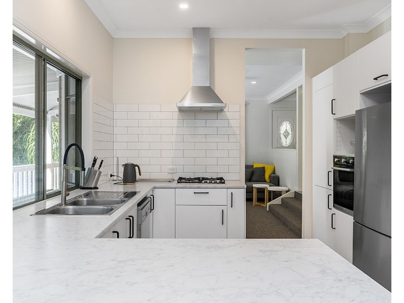 2 Pecan Court, Suffolk Park NSW 2481