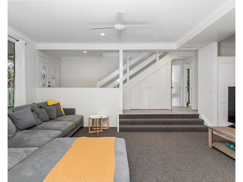 2 Pecan Court, Suffolk Park NSW 2481