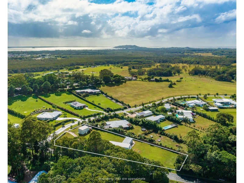 2 Scenic Vista Drive, Ewingsdale NSW 2481