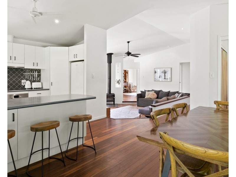 27 Tristania Street, Bangalow NSW 2479