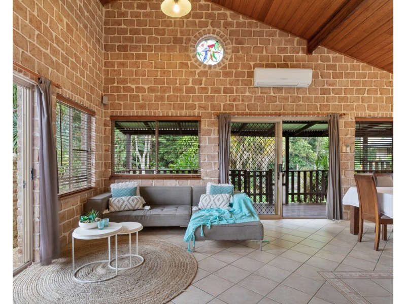 23 Caniaba Crescent, Suffolk Park NSW 2481