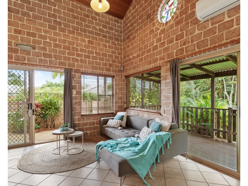 23 Caniaba Crescent, Suffolk Park NSW 2481