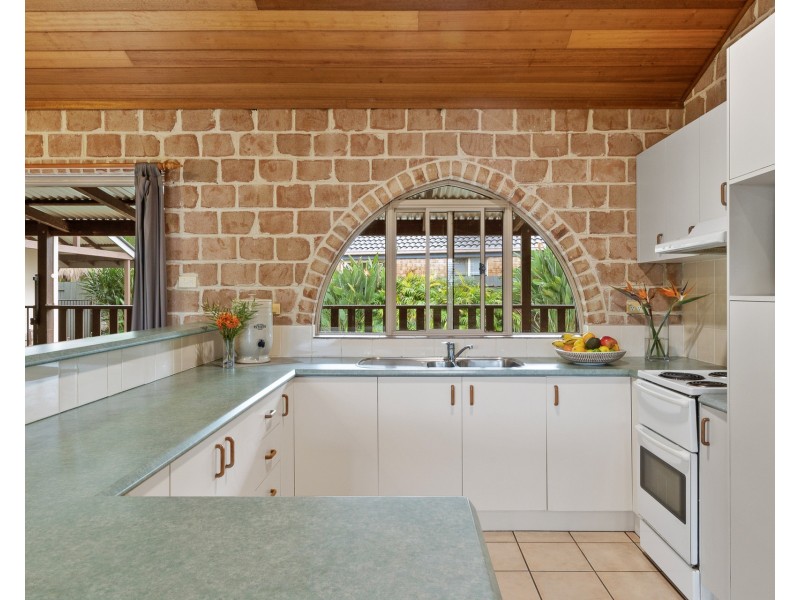 23 Caniaba Crescent, Suffolk Park NSW 2481