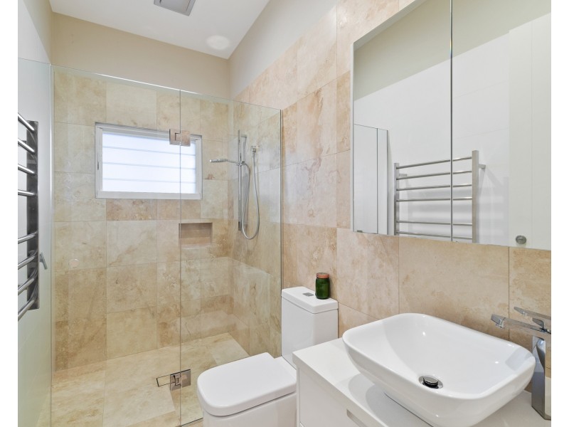 11 Dehnga Place, Suffolk Park NSW 2481