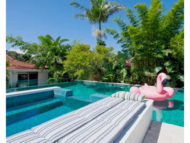 25 Bottlebrush Crescent, Suffolk Park NSW 2481