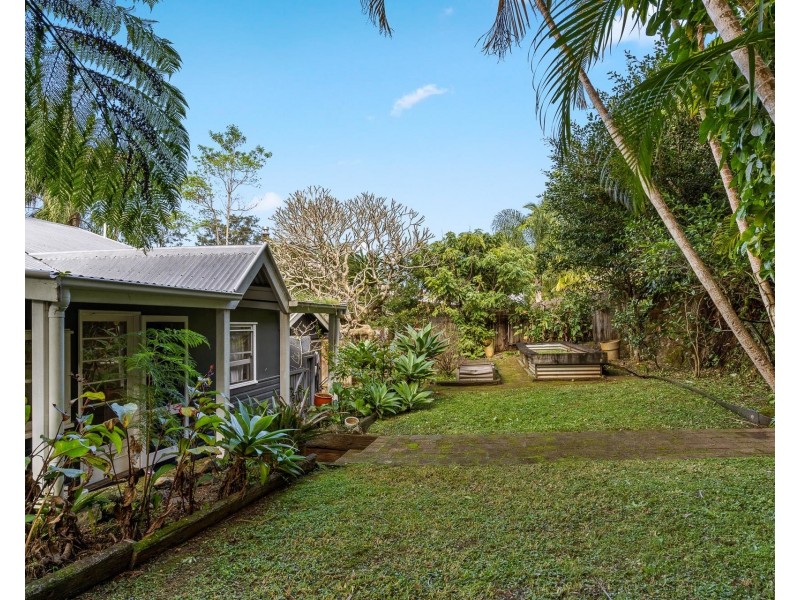 54 Leslie Street, Bangalow NSW 2479